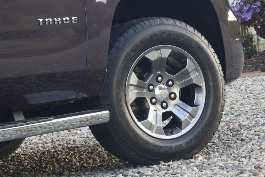  Chevrolet Tahoe Z71 2015 года  (фото 12 из 16)